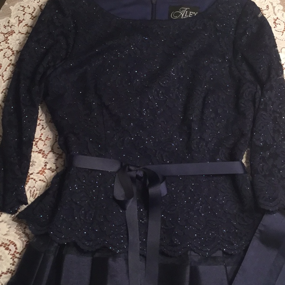 Alex Evenings Dress